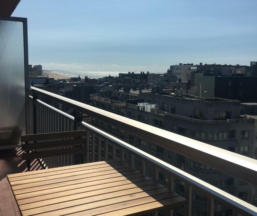 Sea And View With Double Terrace Flat C Ostend